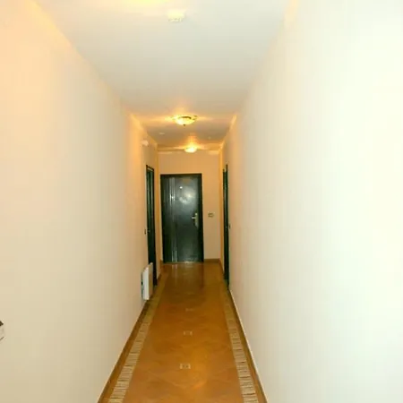 Alpine Lodge, Bansko, Studio 4 Personne, דירה *